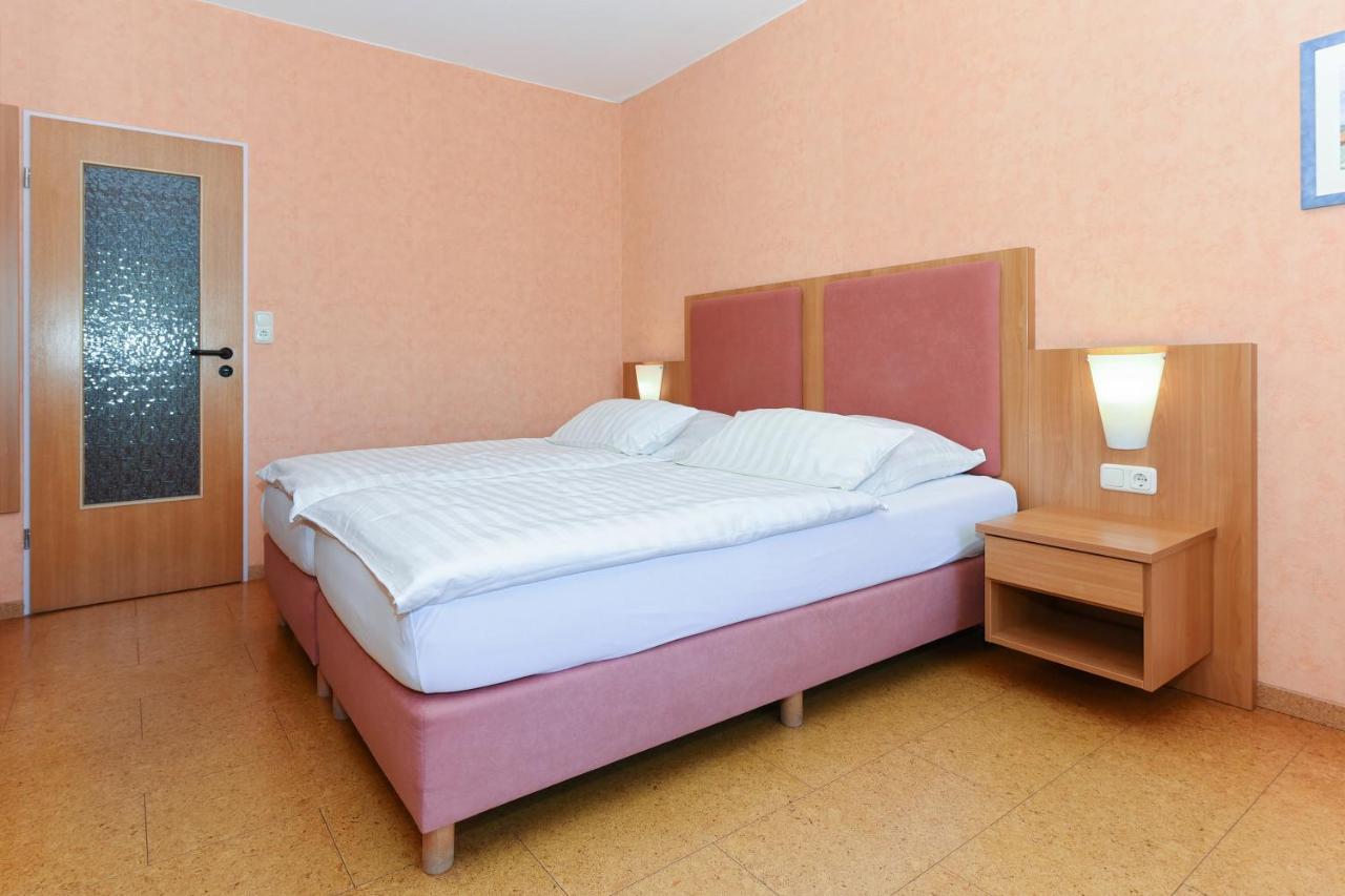 Hotel-Pension Altes Siel Bensersiel Dış mekan fotoğraf