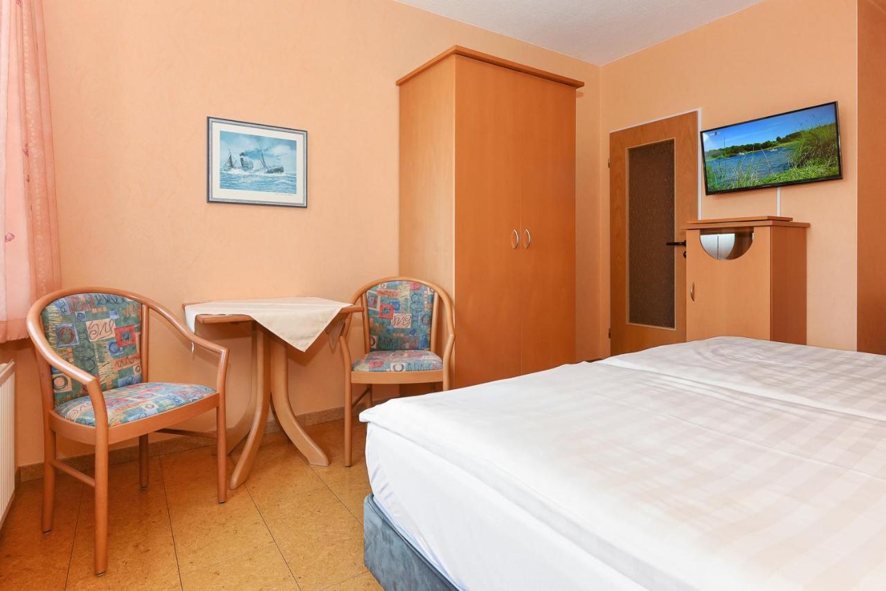 Hotel-Pension Altes Siel Bensersiel Dış mekan fotoğraf